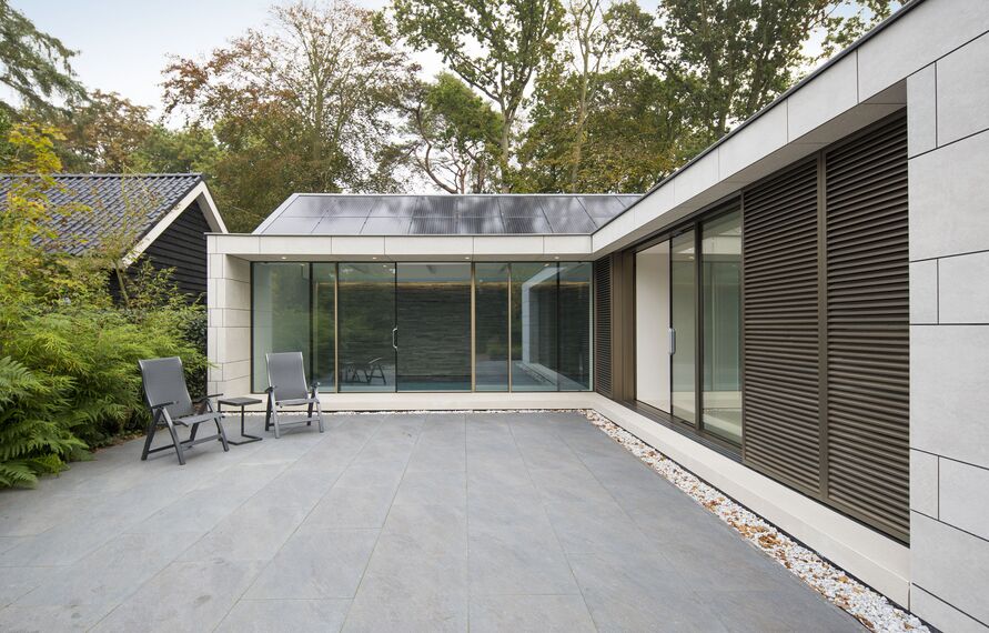 BriseSoleil 40 Sonnenschutz, HiFinity Schieben und Falten und CS 86-HI (c) Abgesagte Systeme - Swimming pool Poolhouse Bergen ansässig in Bergen, die Niederlande