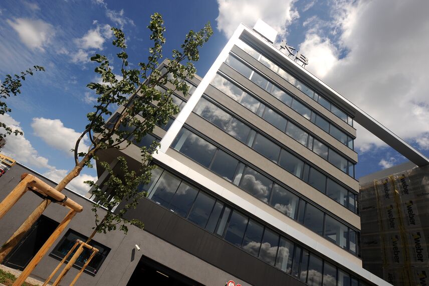 CS 86-HI (c) Abgesagte Systeme und ConceptWall 50 Fassaden - Západní mêsto (city west) Office Building ansässig in Prague, Tschechische Republik