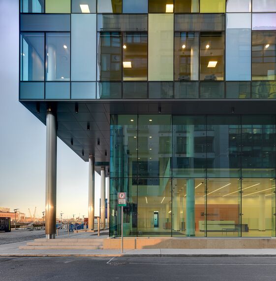 ConceptWall 60 Fassaden - Sir John Rogerson's Quay ansässig in Dublin, Irland