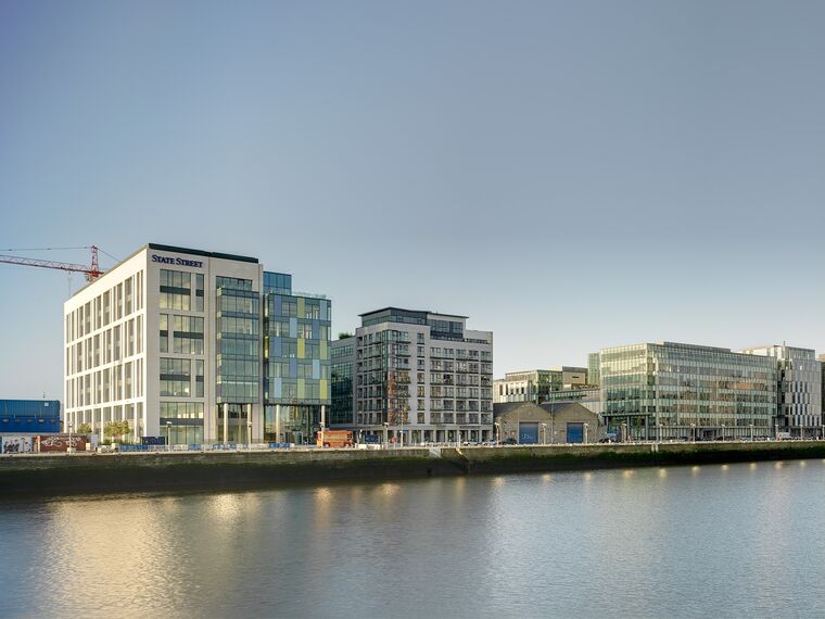 ConceptWall 60 Fassaden - Sir John Rogerson's Quay ansässig in Dublin, Irland