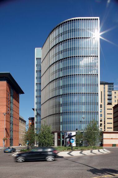 ConceptWall 50 Fassaden, Vision 50 Türen, ConceptSystem 68 Fenster, ConceptWall 60 Fassaden und ConceptSystem 68 Türen - Eleven Brindleyplace ansässig in Birmingham, Vereinigtes Königreich