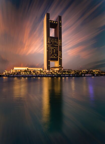 CP 96 Schieben und Falten und CS 77 Fire Proof Türen - Four Seasons Hotel ansässig in Manama, Bahrain