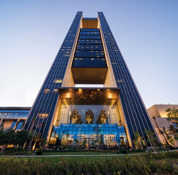 CP 96 Schieben und Falten und CS 77 Fire Proof Türen - Four Seasons Hotel ansässig in Manama, Bahrain