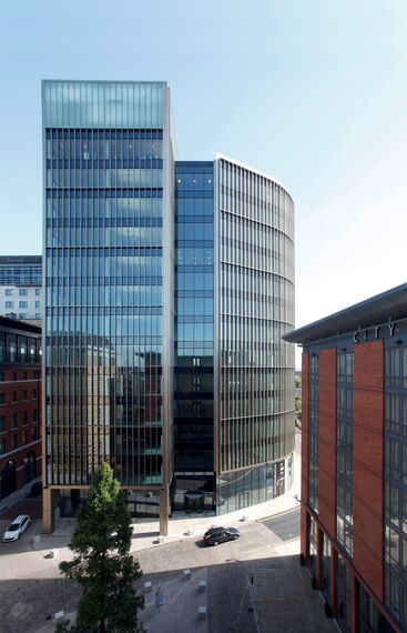 ConceptWall 50 Fassaden, Vision 50 Türen, ConceptSystem 68 Fenster, ConceptWall 60 Fassaden und ConceptSystem 68 Türen - Eleven Brindleyplace ansässig in Birmingham, Vereinigtes Königreich
