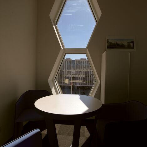 CI 45 Fenster, ConceptSystem 77 Türen, ConceptSystem 77 Fenster und CW 50-HI Fassaden - College/University National Centre  of Physical and Technological Sciences ansässig in Vilnius, Litauen